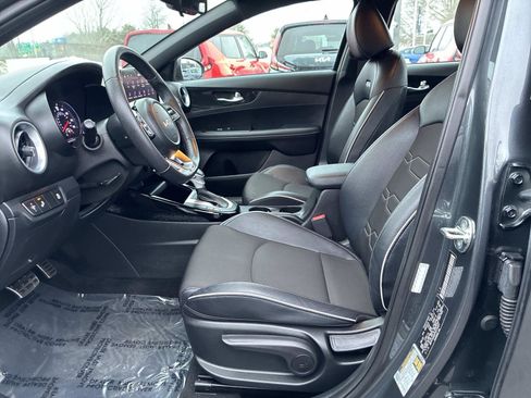 Used 2023 Kia Forte GT-Line image 21