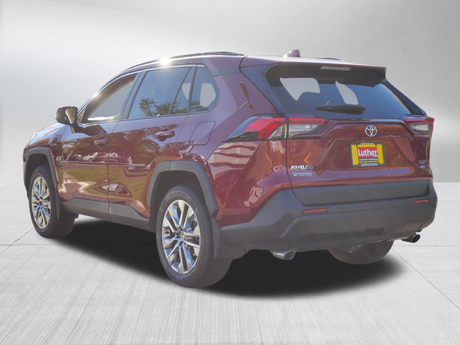 Certified 2024 Toyota RAV4 XLE Premium w/ Weather Package AWD/4WD image 6