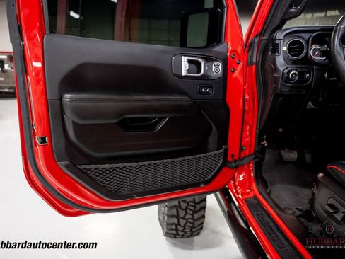 Used 2024 Jeep Wrangler Unlimited Rubicon 392 AWD/4WD image 16