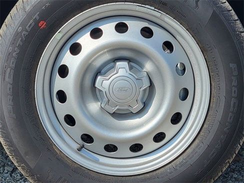 New 2025 Ford Maverick XL w/ 4K Tow Package image 17