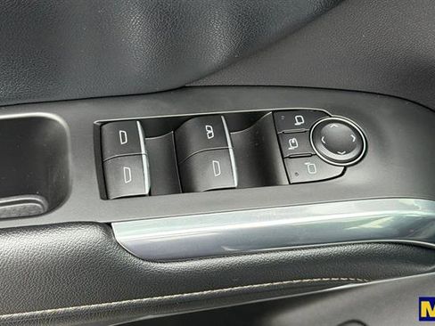 Certified 2025 Chevrolet Traverse High Country image 12