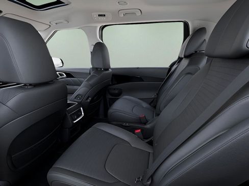 New 2026 Kia Carnival SX Prestige image 18