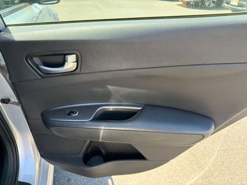 Used 2019 Kia Optima LX w/ LX Premium Package FWD image 16