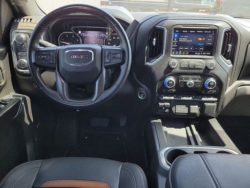 Used 2023 GMC Sierra 2500 AT4 w/ AT4 Preferred Package AWD/4WD image 17