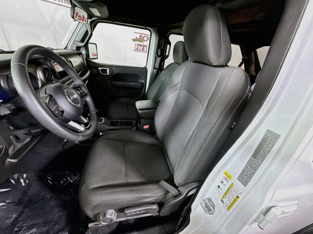 Used 2019 Jeep Wrangler Unlimited Sport S AWD/4WD image 24