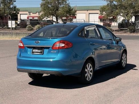 Used 2012 Ford Fiesta SE FWD image 5