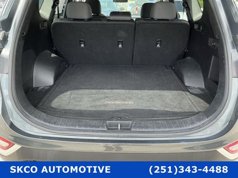 Used 2019 Hyundai Santa Fe SE FWD image 21