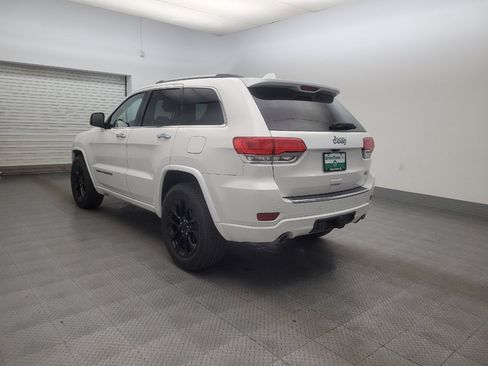 Used 2017 Jeep Grand Cherokee Overland w/ Trailer Tow Group IV RWD image 5