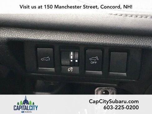 Used 2021 Subaru Outback Limited AWD/4WD image 31