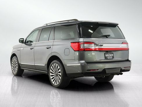 Used 2021 Lincoln Navigator Reserve w/ Luxury Package AWD/4WD image 3