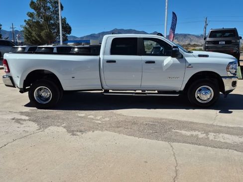 Used 2024 RAM 3500 Big Horn AWD/4WD image 4