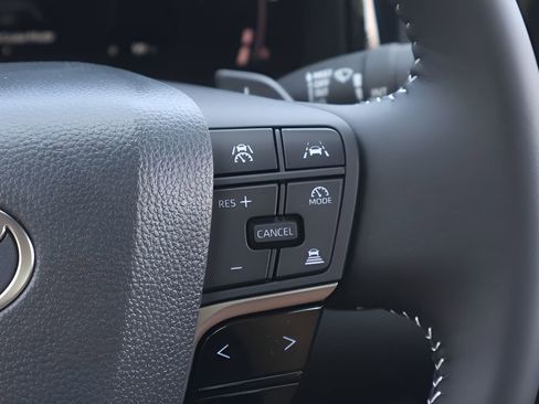 New 2026 Toyota Camry SE FWD image 20