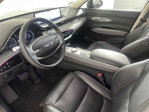 Used 2023 Genesis GV70 2.5T w/ Advanced Package image 12