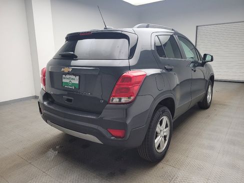Used 2018 Chevrolet Trax LT image 9