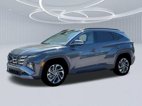 New 2026 Hyundai Tucson Limited FWD image 2