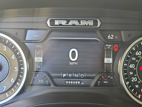 Used 2021 RAM 1500 Laramie image 29