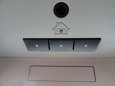 Used 2018 GMC Sierra 2500 SLE w/ SLE Preferred Package image 22