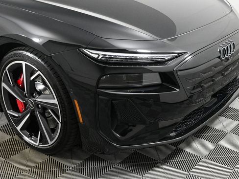 New 2025 Audi S6 e-tron Premium Plus image 38