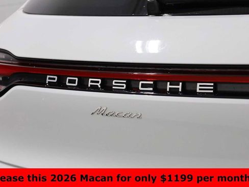 Certified 2026 Porsche Macan image 8