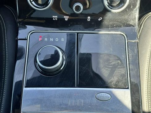Used 2018 Land Rover Range Rover Velar R-Dynamic SE AWD/4WD image 31