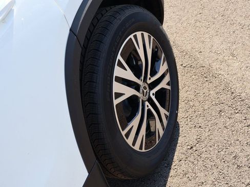 New 2026 Mercedes-Benz GLA 250 4MATIC image 40