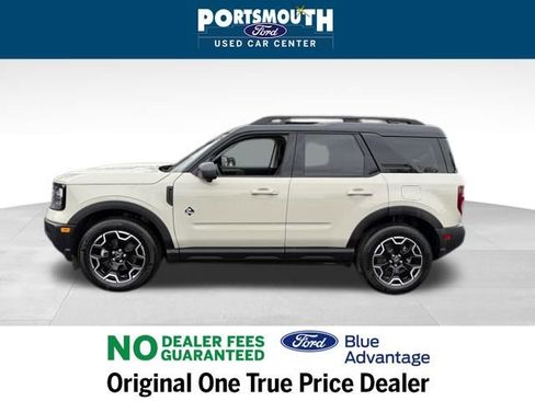 Certified 2025 Ford Bronco Sport Outer Banks w/ Outer Banks Tech Package+ image 2