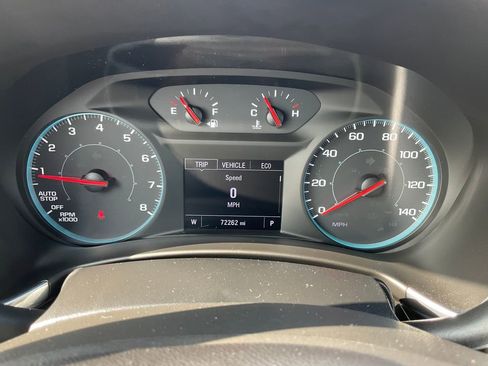 Used 2020 Chevrolet Equinox LS AWD/4WD image 8