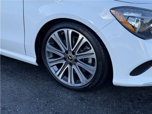 Used 2019 Mercedes-Benz CLA 250 image 8