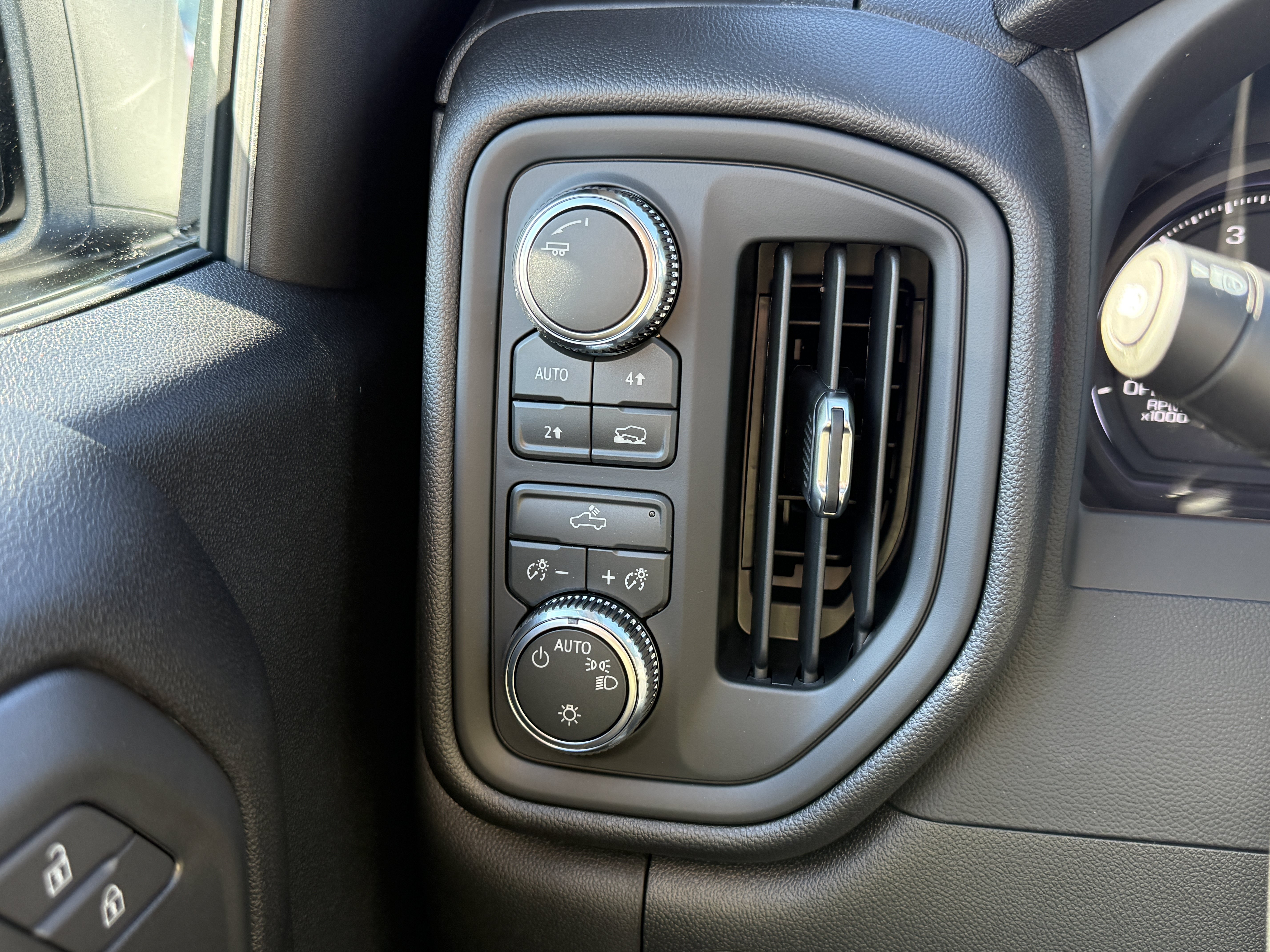 New 2026 GMC Sierra 1500 Pro w/ Trailering Package AWD/4WD image 26