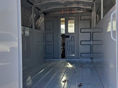 New 2024 Chevrolet Express 3500 w/ Power Convenience Package image 8