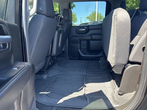 Used 2024 GMC Sierra 1500 Pro w/ Graphite Edition AWD/4WD image 33