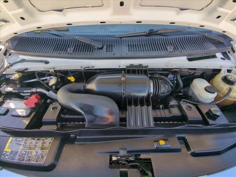 Used 2010 Ford E-350 and Econoline 350 XL image 24