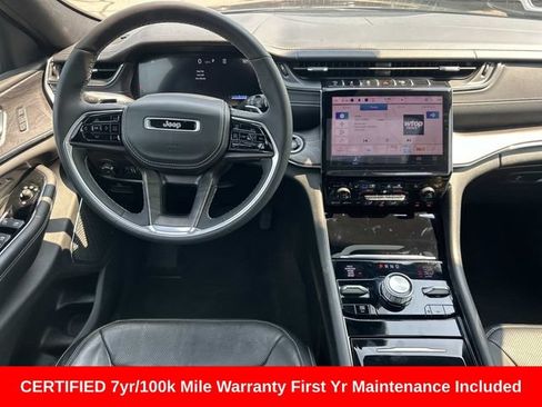 Used 2023 Jeep Grand Cherokee Overland AWD/4WD image 18