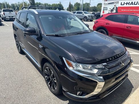 Used 2018 Mitsubishi Outlander GT AWD/4WD image 7