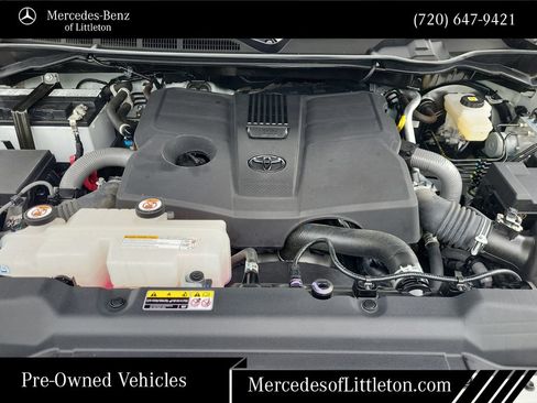 Used 2024 Toyota Tundra Limited AWD/4WD image 29