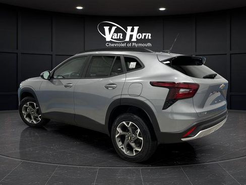 New 2026 Chevrolet Trax LT w/ Driver Confidence Package image 3