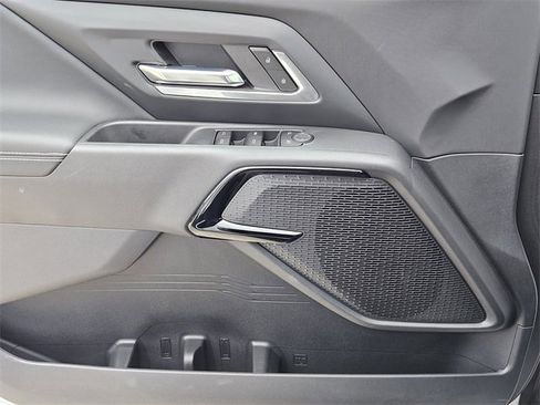 New 2026 Chevrolet Silverado EV LT image 17