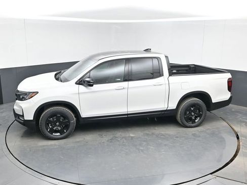 New 2026 Honda Ridgeline Black Edition image 35