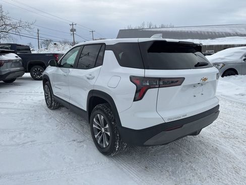 New 2026 Chevrolet Equinox LT image 6