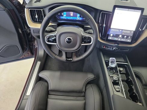 Used 2026 Volvo XC60 B5 Ultra w/ Climate Package PRO AWD/4WD image 17