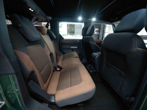 Used 2023 Ford Bronco Outer Banks AWD/4WD image 23