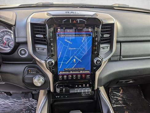 Used 2019 RAM 1500 Laramie RWD image 12