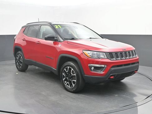 Used 2021 Jeep Compass Trailhawk AWD/4WD image 9