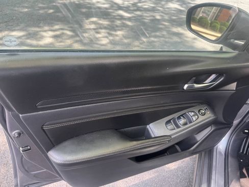 Used 2020 Nissan Altima 2.5 S FWD image 14