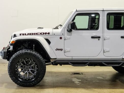 Used 2022 Jeep Wrangler Unlimited Rubicon AWD/4WD image 41