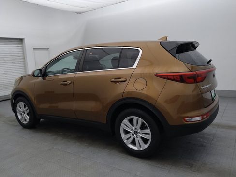 Used 2019 Kia Sportage LX image 3