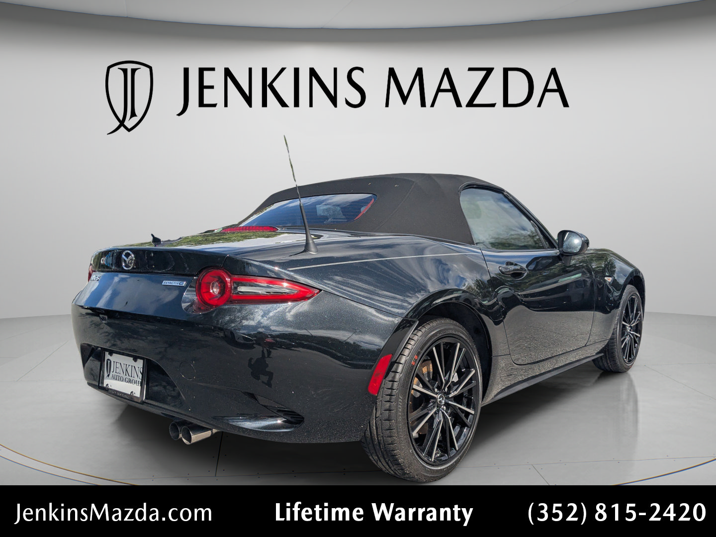 New 2026 MAZDA MX-5 Miata Grand Touring RWD image 2