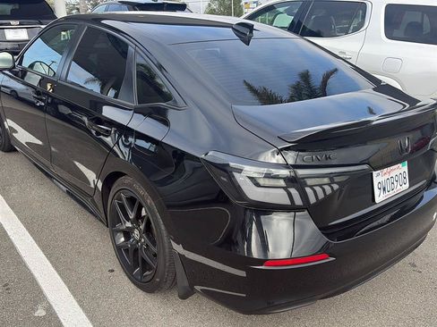 Used 2024 Honda Civic Sport image 23