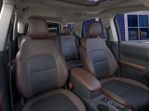 New 2025 Ford Bronco Sport Outer Banks w/ Outer Banks Tech Package+ AWD/4WD image 11