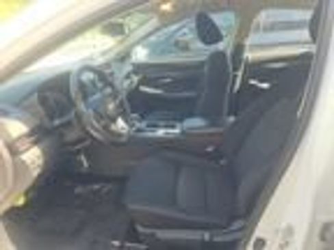 Used 2024 Nissan Sentra SV w/ All-Weather Package FWD image 33